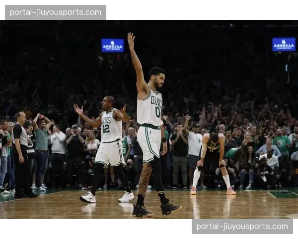 凯尔特人稳居东部第二，双探花组合率队锁定主场优势